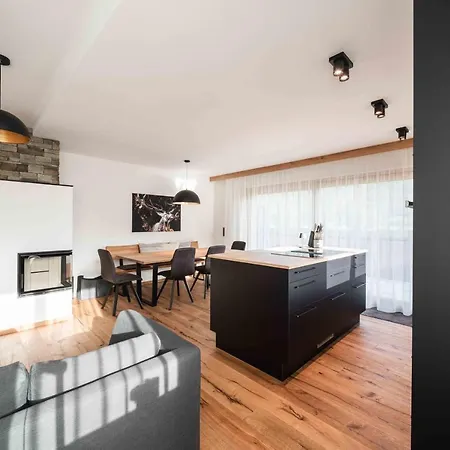 Hohe Tauern Lofts Panoramabahn By Alpina-Holiday Dorf  Exterior photo