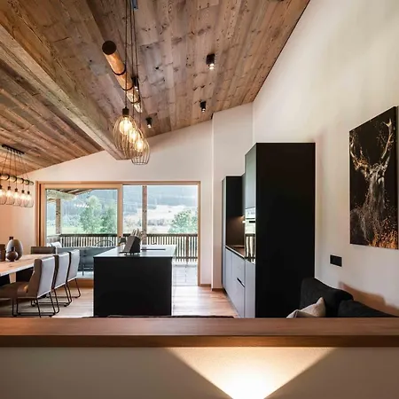 Hohe Tauern Lofts Panoramabahn By Alpina-Holiday Dorf  Exterior photo